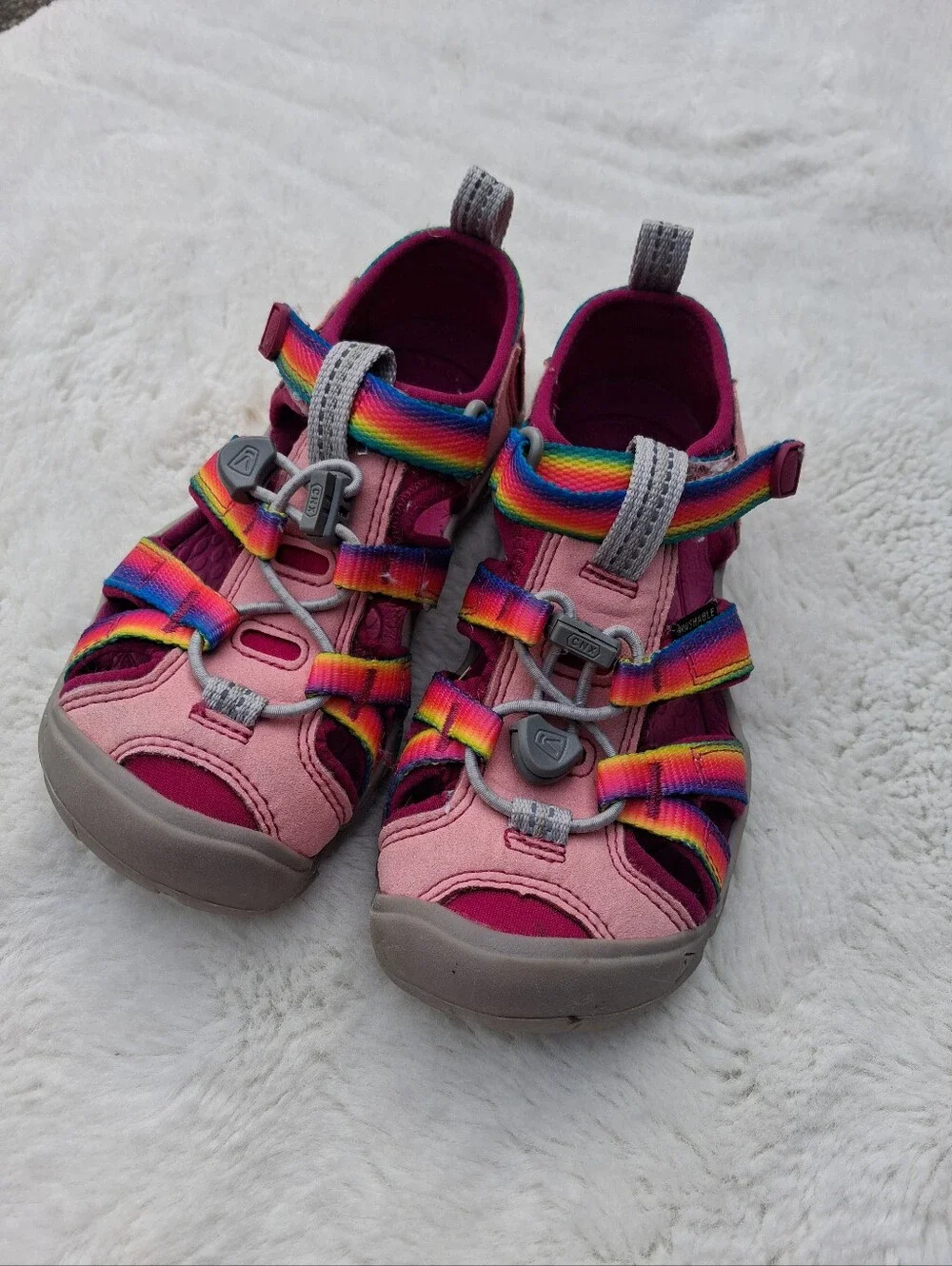Kids Keen  Pink Rainbow Strap Water-Friendly Sandals Size 11